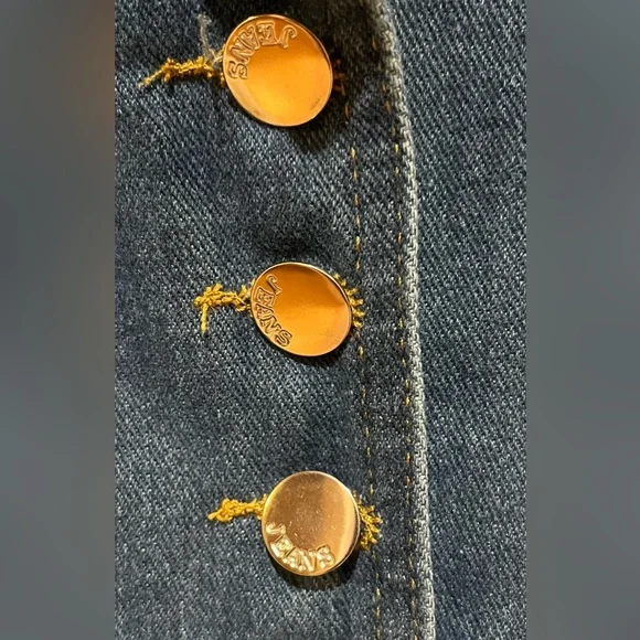 Women's Denim Vest with Zipper Pockets, Size Medium - Picture 4 of 5